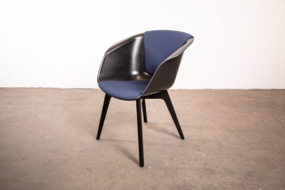 Sedus 4-Fuß-Stuhl "On Spot" US-227, Holzausführung, Schwarz/Blau