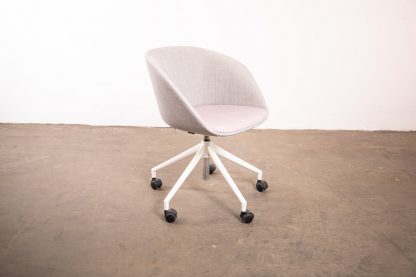 Sedus Cosy-Drehstuhl "On Spot" UC-201 mit Rollen, Weiß/Grau/Rosa – Bild 3