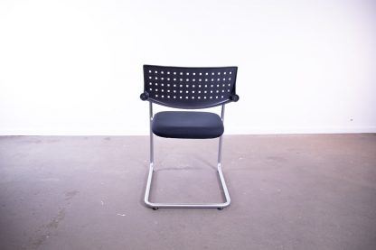 Vitra "Vi s avis Step", Freischwinger, nicht stapelbar, Silbergrau matt/Schwarz – Bild 5