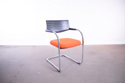 Vitra "Vis a vis" Step, Freischwinger, stapelbar, Chrom/Orange – Bild 3