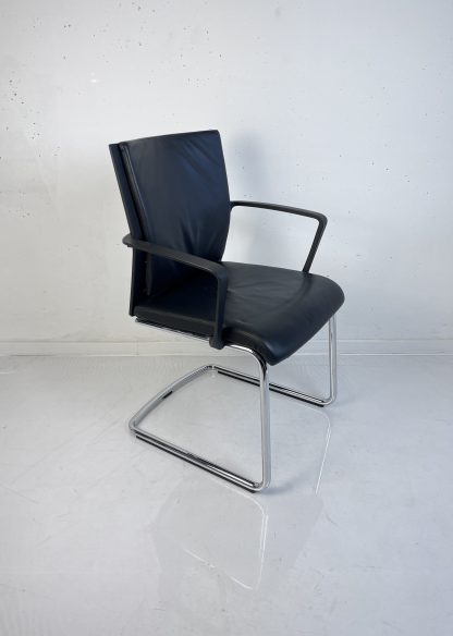 Steelcase, "Number one", Freischwinger, Leder, Chrom/Schwarz – Bild 2