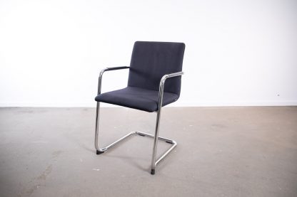 Wiesner Hager "Paro 2", Freischwinger, Stapelstuhl, Chrom/Schwarz
