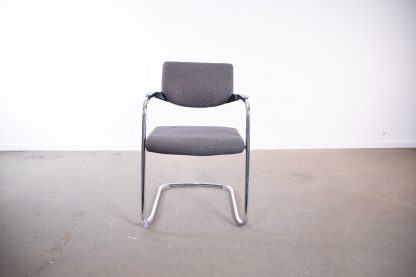 Freischwinger Interstuhl "570N", Stapelstuhl, Chrom/Grau – Bild 2
