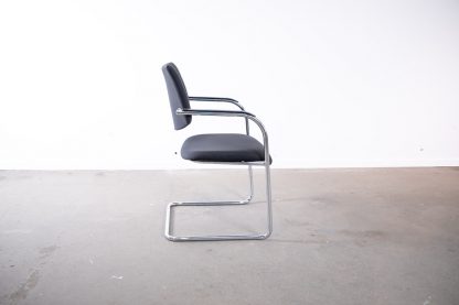 Klöber Freischwinger, Chrom/Schwarz – Bild 4
