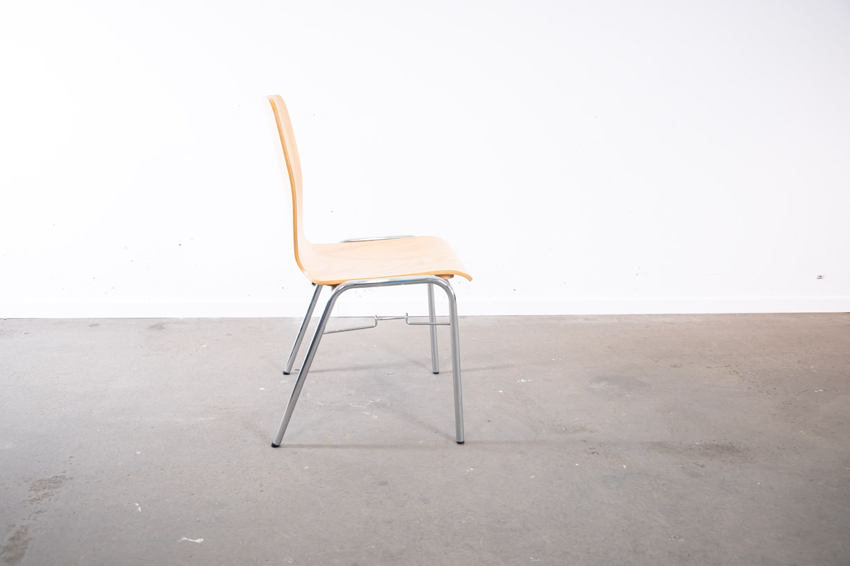 DESKIN Stapelstuhl, Chrom/Holz › SELLAMENSA. Shop