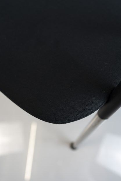 Vitra Besucherstuhl schwarz/grau – Bild 3