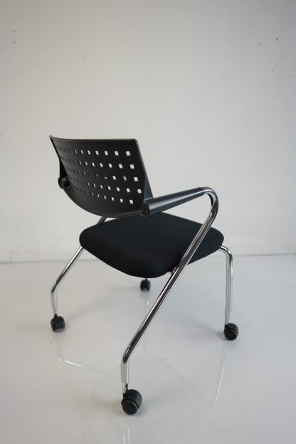 Vitra "Vis a vis Step", mit Rollen, Chrom/Schwarz – Bild 2