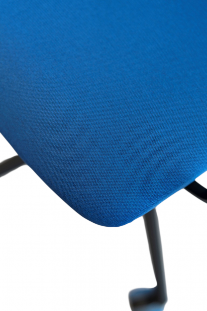 Interstuhl "BUDDYis3" 270B, Konferenzstuhl mit Armlehnen – Bild 2