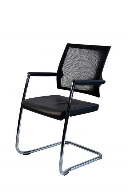 Klöber "due46", Freischwinger mit Netzrücken, stapelbar, Kunstleder, Chrom/Schwarz