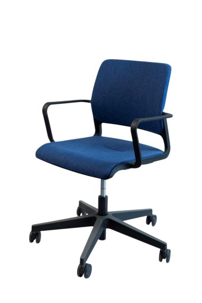 Bürostuhl "Xilium Conference Swivel Chair" - NowyStyl