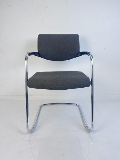 Freischwinger "570N" - Interstuhl