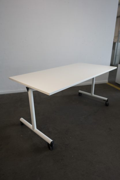 Klapptisch - Ahrend