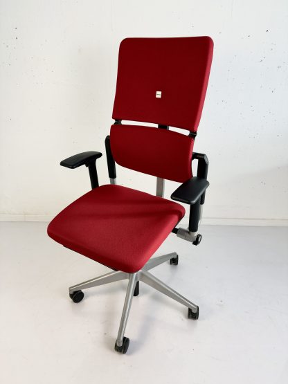 Bürodrehstuhl Please rot - Steelcase