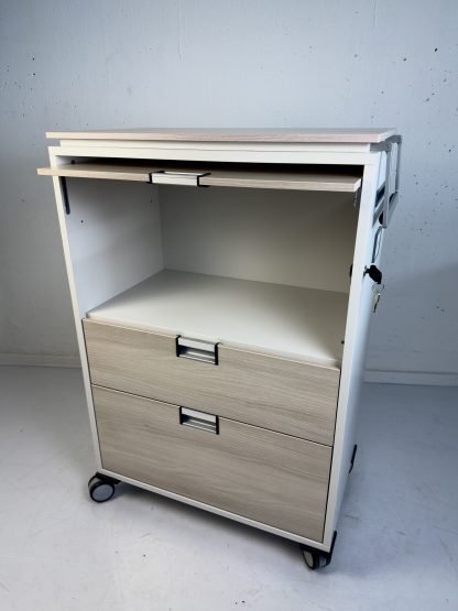 Caddy mit Akazienplatte und Akazienfront - Steelcase – Bild 3